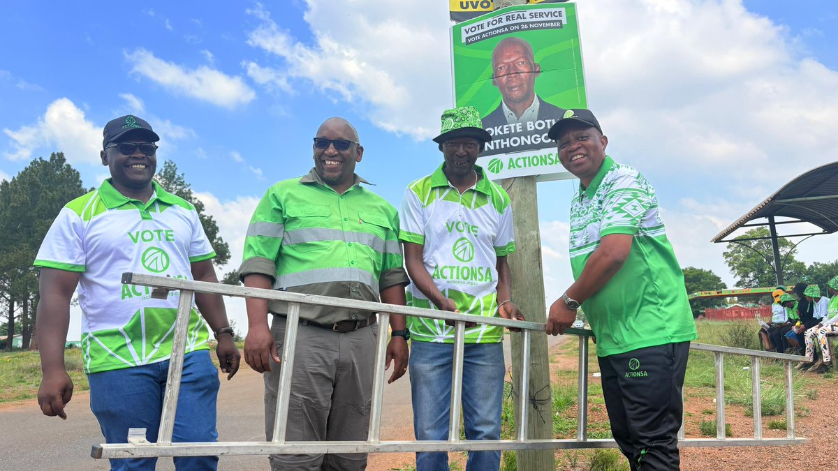 ActionSA_GP's tweet photo. The Four Musketeers -the President, the Chairpersons and the Councillor candidate - at work in Merafong Ward 10, Khutsong.
Residents across the board are saying, "We want ActionSA to FIX this municipality."
#LetsFIXWard10
#OnlyACTIONWillFIXMerafong https://t.co/yAq3cvXhmu