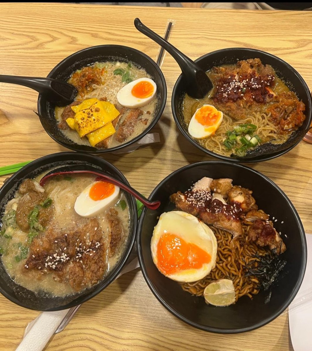 Cuaca kurang bersahabat efek hujan, ramen dulu 🍜🍲  Thanks✌
#ramen