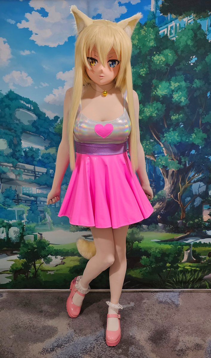 KigYui's tweet image. The rest of my photos from the Pawsome event are now up kigyui.com/2025pawsome/