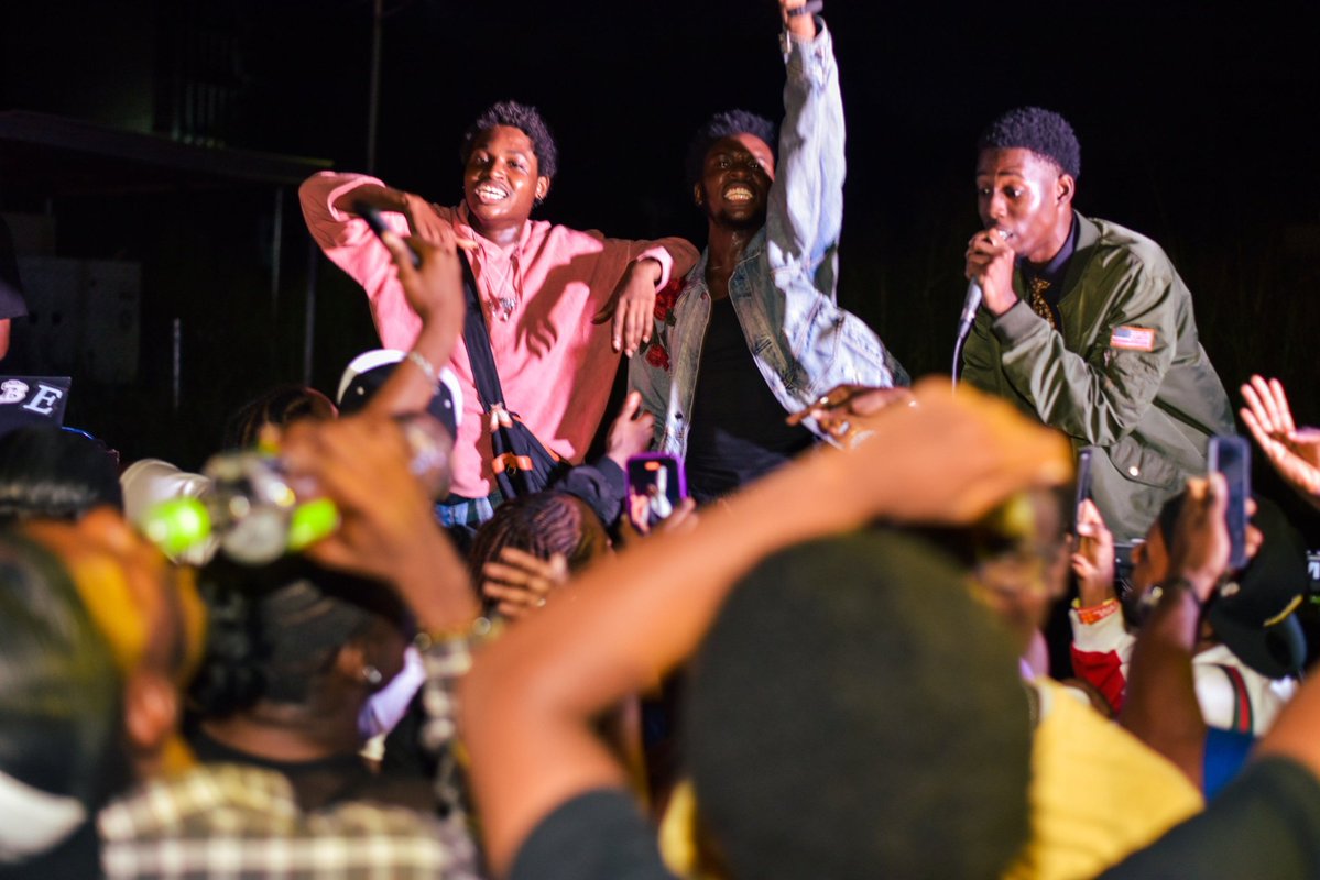 200L Syntax would be so proud.
A JOYFUL RVIVL INDEED 🎹