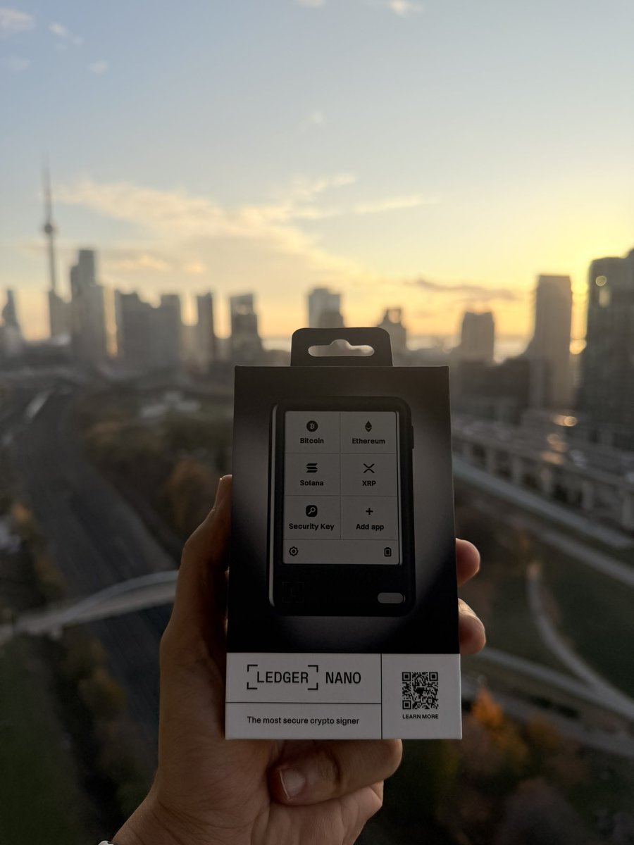 nabu_lines's tweet image. gm gm…☀️
new ledger singner…🔐