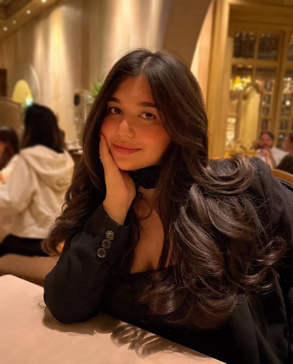 TechBullion's tweet image. After the H-1B fee surge: How tech specialists can secure their future in the U.S. techbullion.com/after-the-h-1b… #H1BVisa #USA @TechBullion