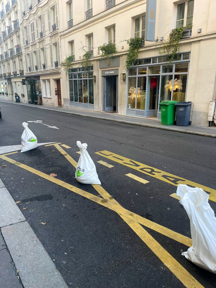 nsabba's tweet image. Rive gauche ce matin, manifestation anti-racisme.