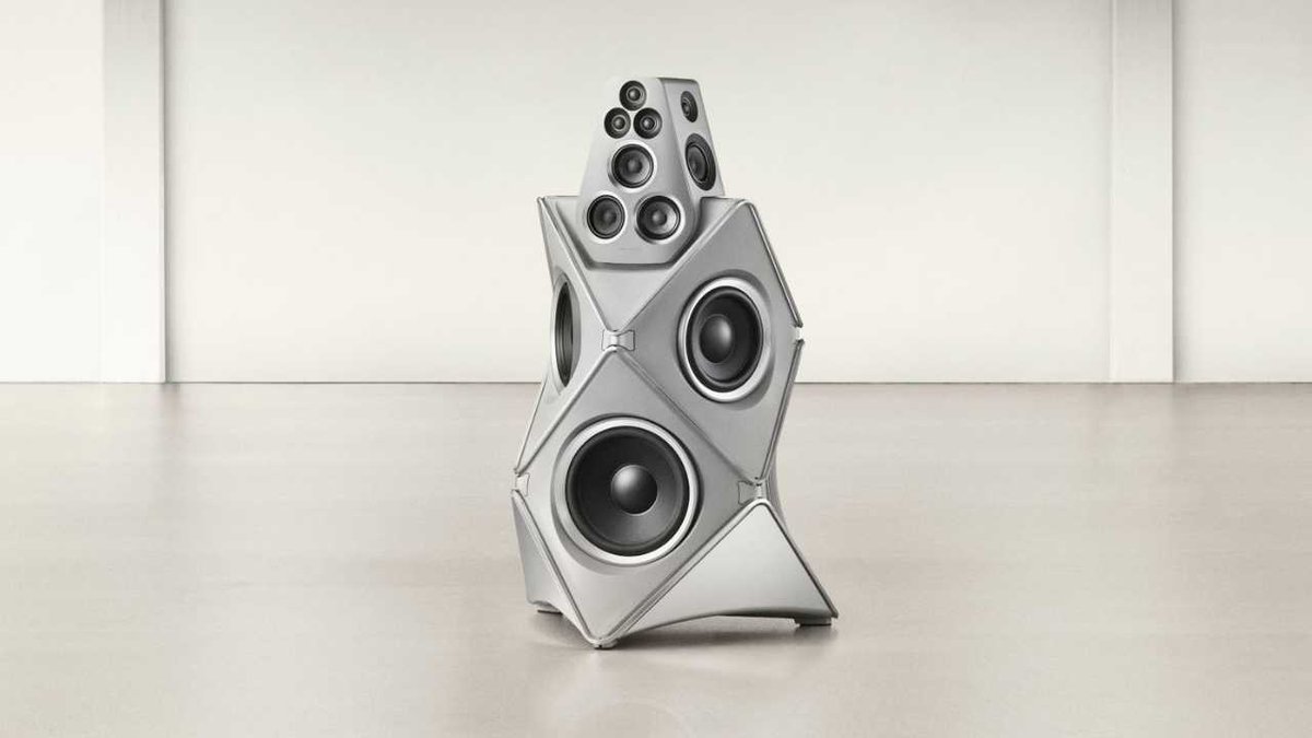 Bang &amp; Olufsen Beolab 90 Titan Edition

Read: weeklysiliconvalley.com/bang-olufsen-b…