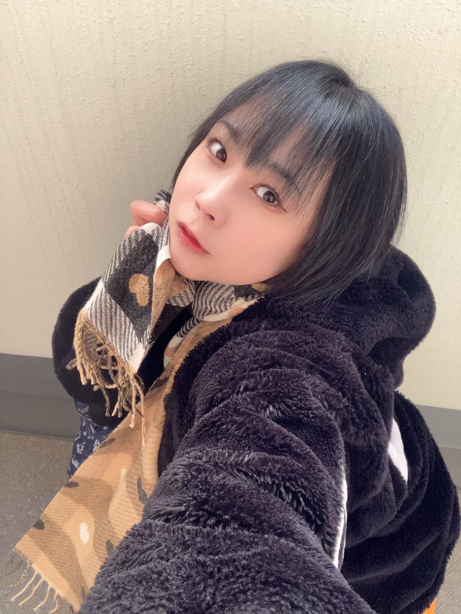 はいほー！ 仕事前にヨガ行ってきました☆ しっかりゆっくり意識して息