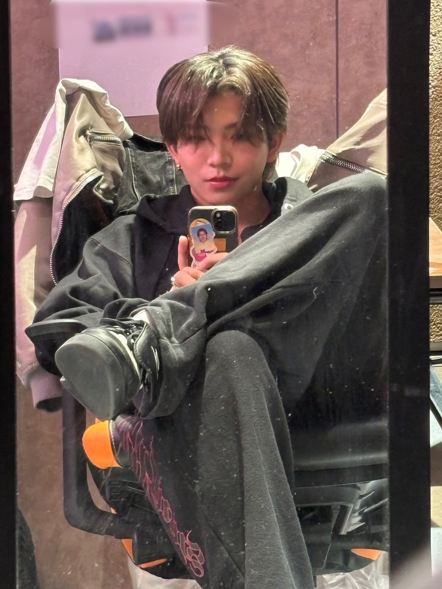 山田晃大🤖】 とある収録の日の📸 さて。 