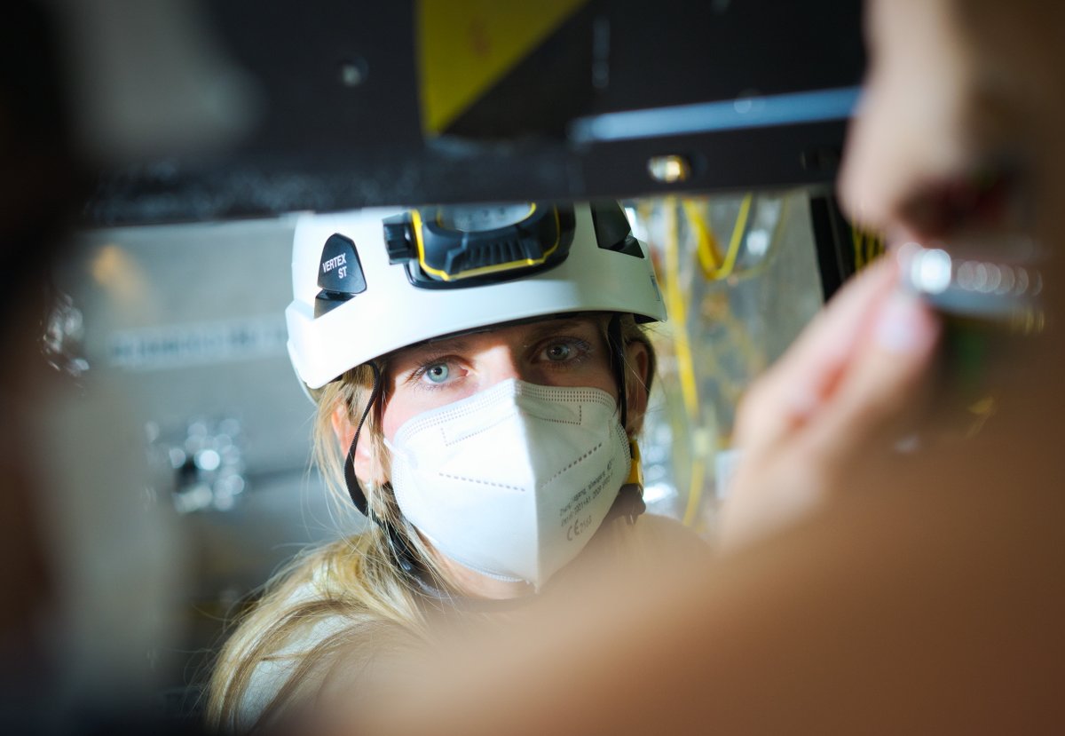 APSphysics's tweet image. Particle physics has evolved far beyond accelerators. Today, the field brings together cosmologists, engineers, #quantum scientists, and #AI researchers to uncover the universe’s deepest mysteries.

Learn how the field is transforming: go.aps.org/4oGu0jy