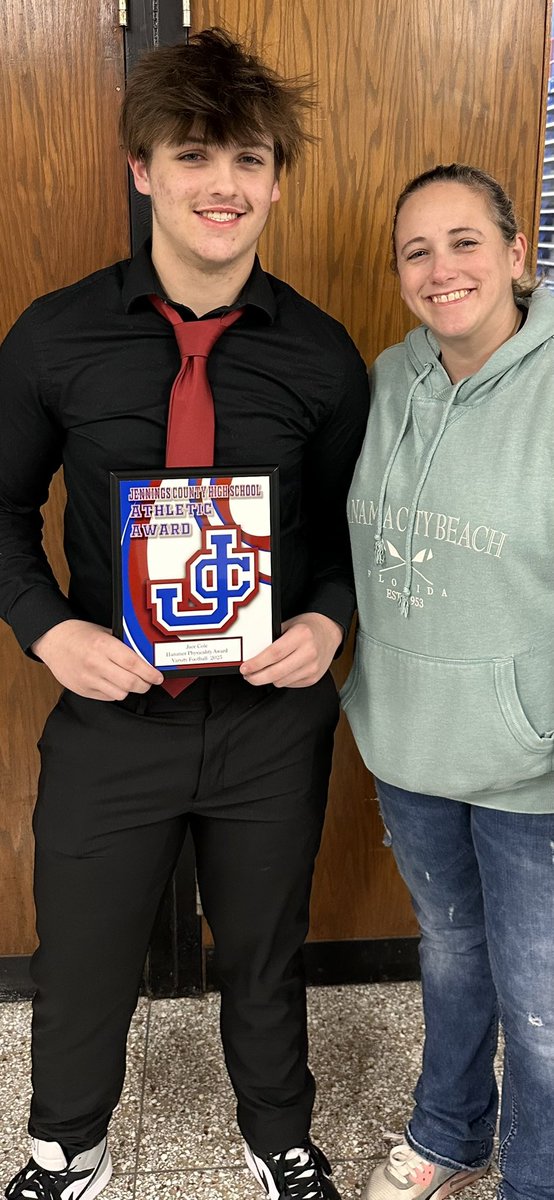 JaceC0le's tweet photo. Hammer Physicality Award 
Thank you 2025!
Onto 2026! https://t.co/pS314JrmNE