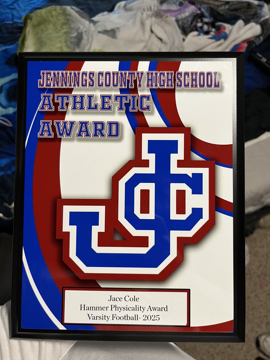 JaceC0le's tweet photo. Hammer Physicality Award 
Thank you 2025!
Onto 2026! https://t.co/pS314JrmNE