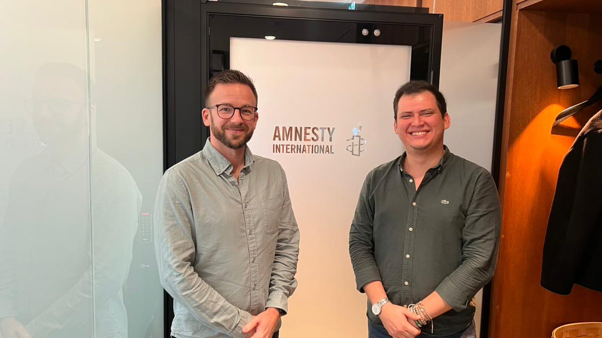 <a href="/PlataformaDesc/">Plataforma DHESCA</a> <a href="/LaAlianzaOrgSoc/">La Alianza de Organizaciones Sociales y Afines</a> <a href="/Oidhaco/">Oidhaco</a> <a href="/Coljuristas/">Comisión Colombiana de Juristas -CCJ-</a> <a href="/PazDdhh/">Observatorio de Paz y DDHH Corporación Compromiso</a> <a href="/vivaciudadania/">Viva la Ciudadanía</a> <a href="/ONUHumanRights/">ONU Derechos Humanos Colombia</a> <a href="/CorpReiniciar/">Corporación Reiniciar</a> <a href="/embcolfrancia/">Embajada de Colombia en Francia</a> <a href="/ReporterosSin/">Reporteros sin fronteras</a> <a href="/HadrienClouet/">Hadrien Clouet</a> <a href="/nhrf_hrd/">Norwegian Human Rights Fund</a> <a href="/SomosDef/">Programa Somos Defensores</a> <a href="/comite_CSPP/">Comité de Solidaridad</a> <a href="/Movicecol/">Movice</a> <a href="/CPDH_NorteSan/">CPDH Norte de Santander</a> <a href="/Ccajar/">ColectivoDeAbogad@s</a> <a href="/asociacionminga/">Asociación MINGA</a> <a href="/CPDHColombia/">Comité Permanente Por La Defensa de los DD.HH.</a> <a href="/ONU_derechos/">ONU Derechos Humanos - América del Sur</a> <a href="/OACNUDH/">OACNUDH</a> <a href="/NorwayMFA/">Norway MFA</a> <a href="/Misereor/">Misereor</a> <a href="/FLMColVen/">Federación Luterana Mundial Colombia y Venezuela</a> <a href="/WeEffectLA/">We Effect América Latina</a> <a href="/CRPacifico/">CRPacifico</a> <a href="/ilsacolombia/">ILSA</a> <a href="/Caribeafirmativ/">Caribe Afirmativo</a> <a href="/ChileONU/">ChileONU 🇨🇱</a> <a href="/MexOnu/">Misión de México ONU</a> 🌍Nuestra gira por Noruega nos llevó a conversar sobre garantías para las personas defensoras y el estado actual de los procesos de paz en Colombia con Frank Tanberg de <a href="/AmnistiaOnline/">Amnistía Internacional Américas</a> 

Con cada encuentro #IncidimosPorLosDDHH 📣