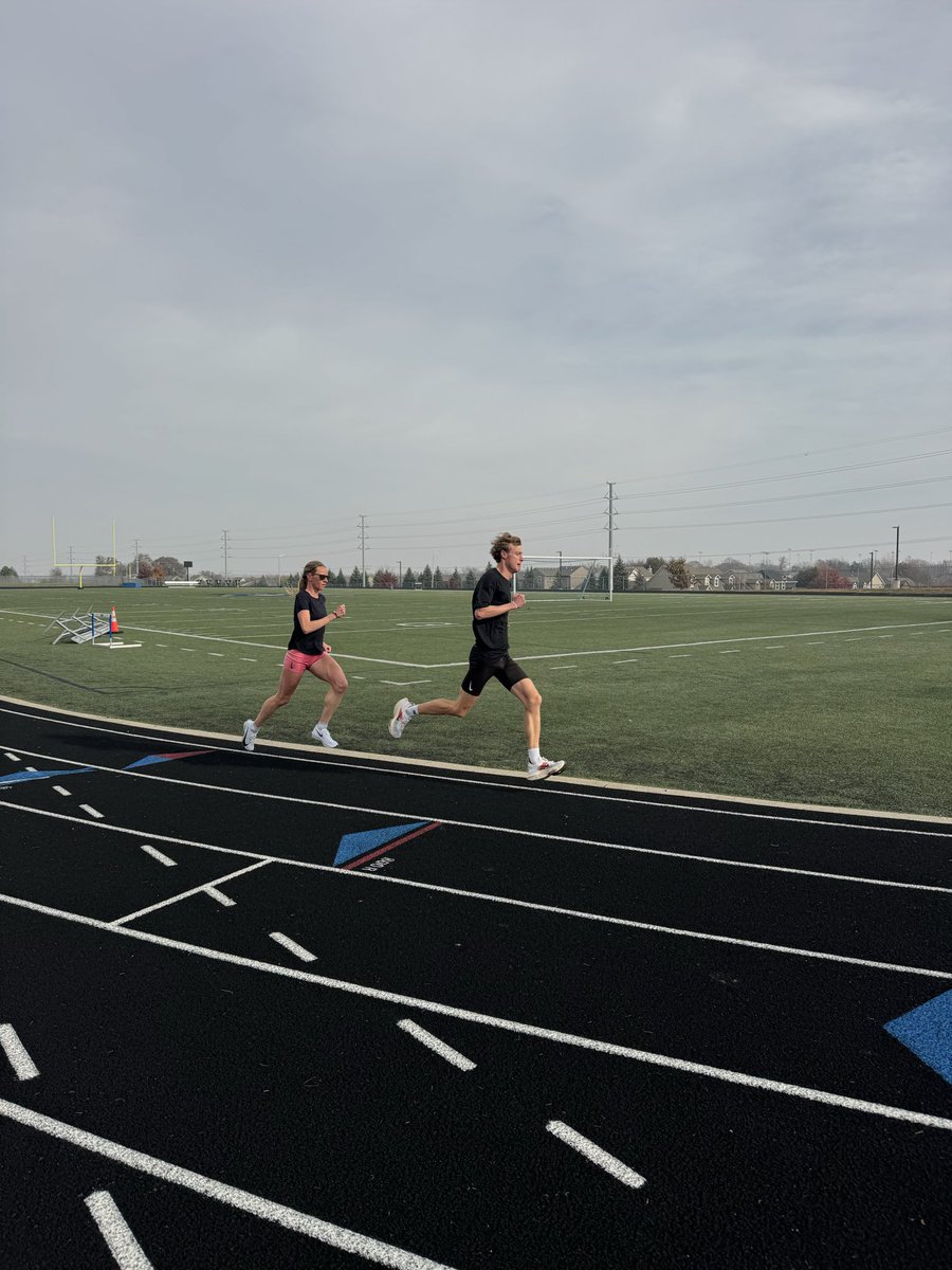 Olathe West XC tweet media