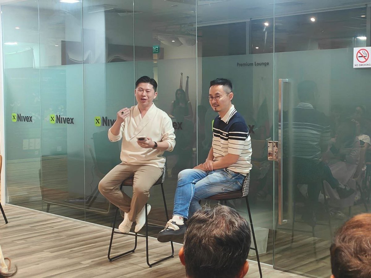 nx_Labs's tweet image. A vibrant day at the Nivex Singapore office 🇸🇬✨

Great seeing Michael Guo @BTV_CN , his COO 
@1cryptosun, and our supporters at the Nivex Singapore office today 🔥 

🥳Appreciate our CMO @Nx_BeckyCai for staying closely involved and pushing the vision forward.

🚀 We aligned on…