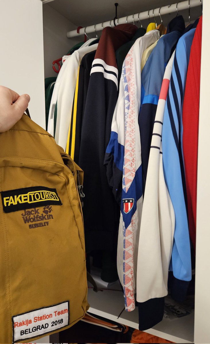 Time to pack, but the choice is difficult 🤔
 ✈️ 🇹🇯