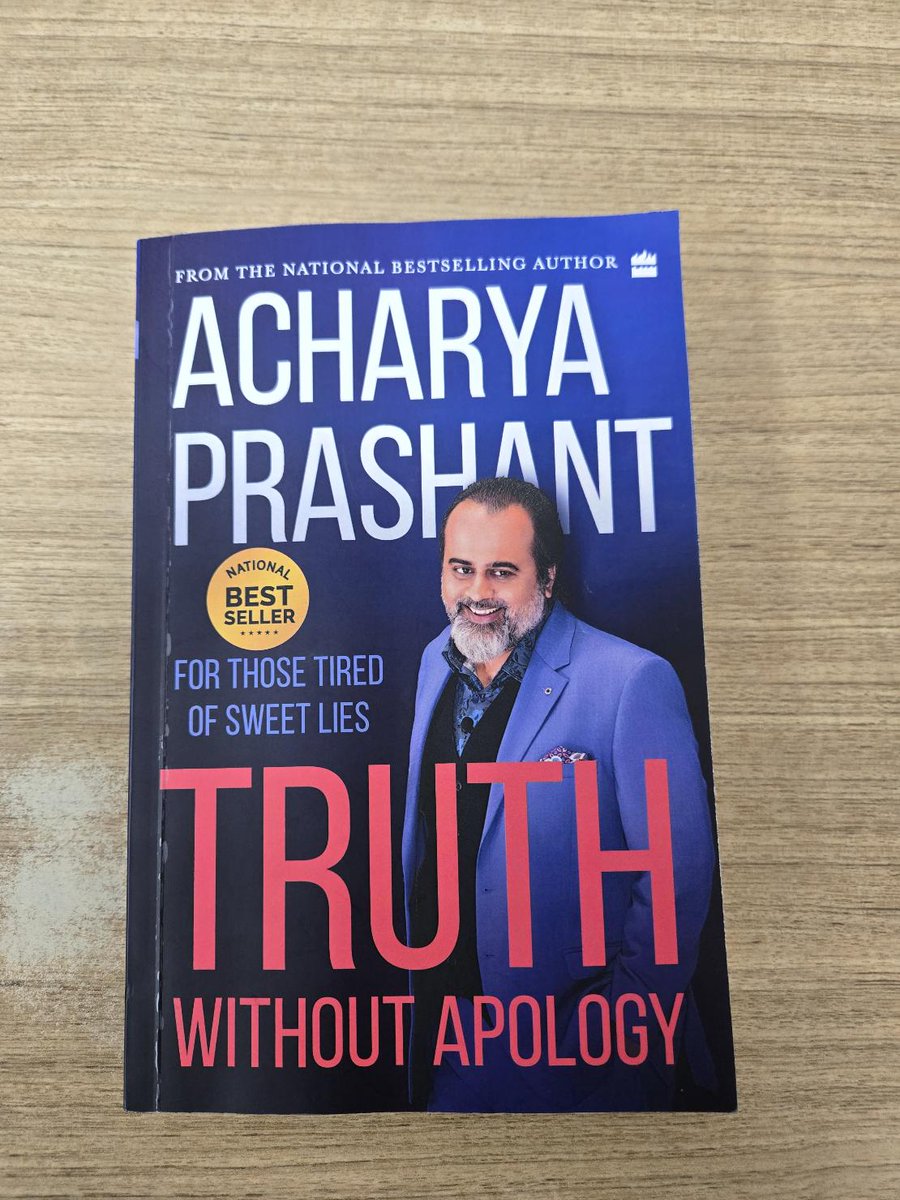 KritiPathakPAF's tweet photo. finally I have received this book to get the clarity in life and to remove stubborn  Loyalty to lies.
@Advait_Prashant @Prashant_Advait
#AcharyaPrashant #Books

Posted by ओम प्रकाश on Acharya Prashant's Gita Mission App.

Download Now -

https://t.co/tjqlvuaCZw https://t.co/bYK4YYZWcw