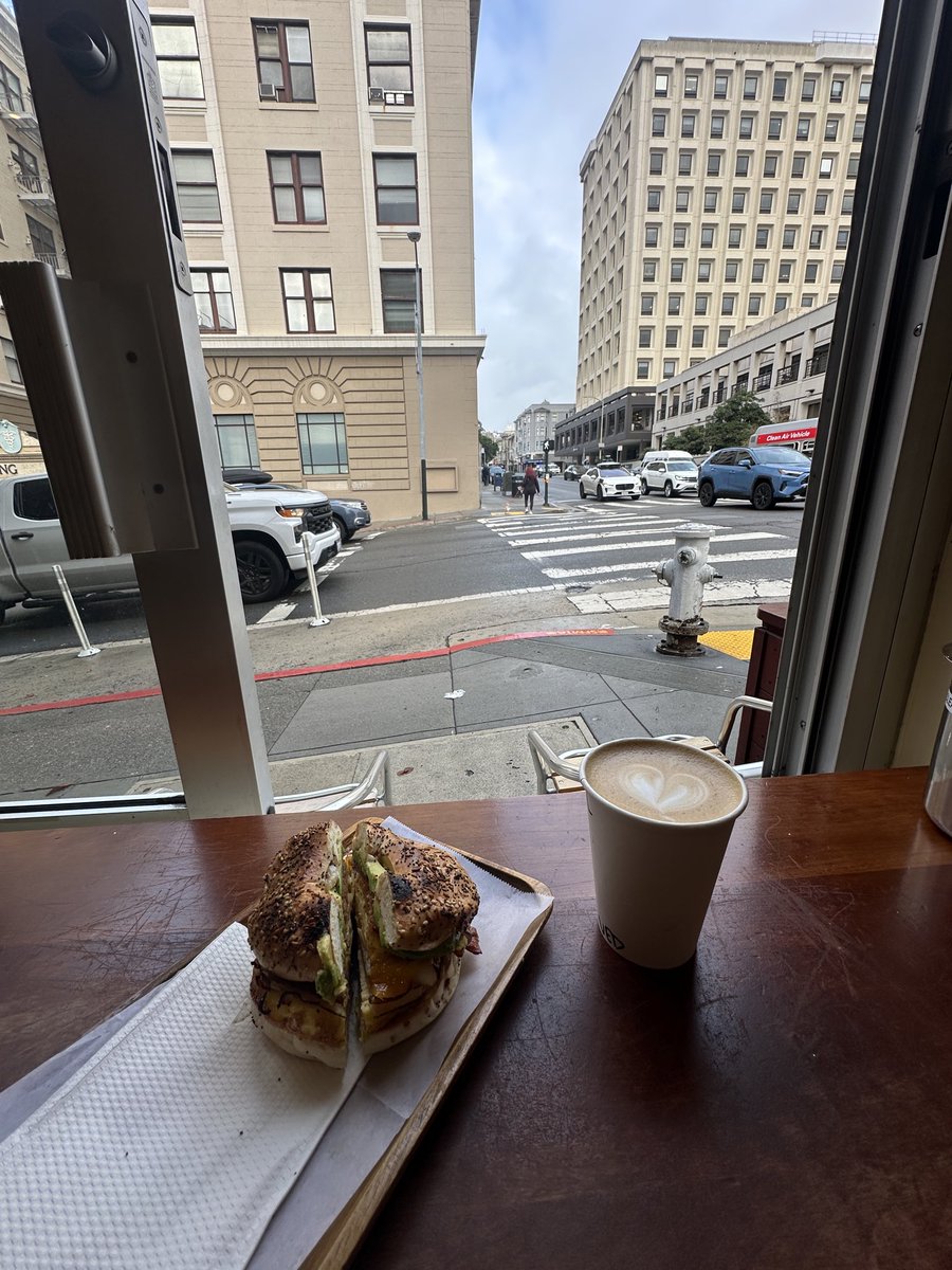 techbyved's tweet image. gm