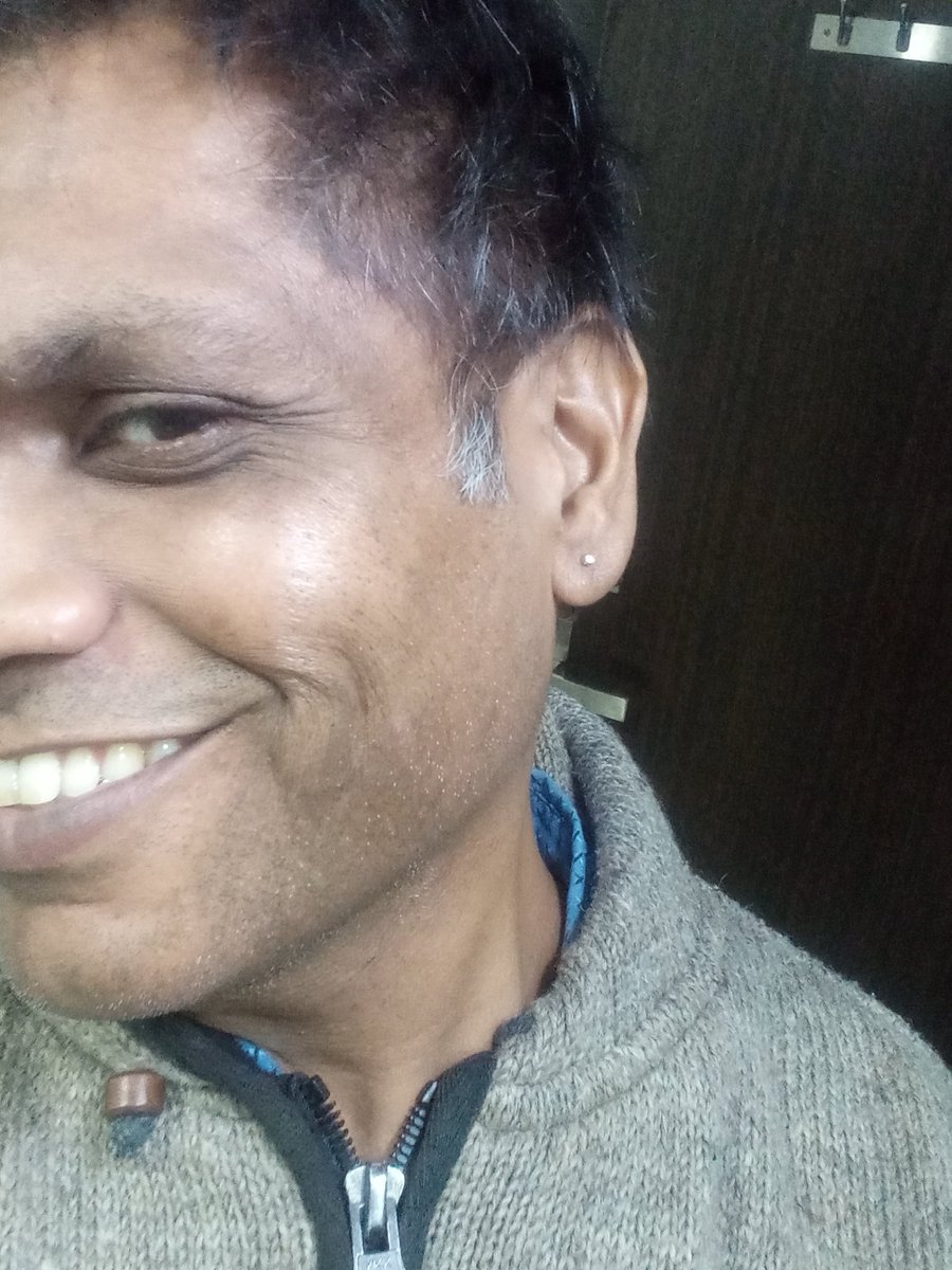 chintanwriting's tweet image. Second piercing!