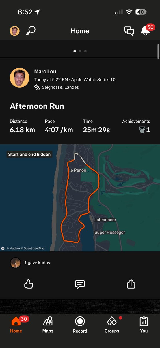 Día 7:

 Esta mañana llovía a cántaros, así que fui antes de cenar. Suelo dar zancadas demasiado largas, así que escucho