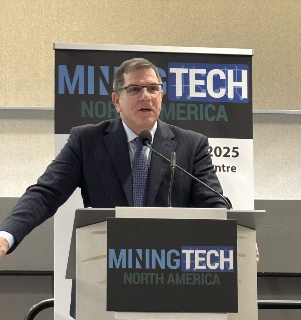 MiningTech1's tweet image. Honoured to have Michael Goehring President &amp;amp; CEO of Mining Association of BC deliver the keynote presentation on British Columbia’s Mining Industry at MiningTech North America Conference &amp;amp; Expo in Vancouver 🇨🇦