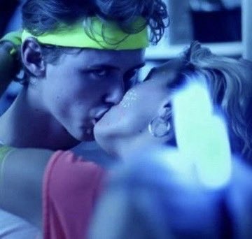 ilyascumsock's tweet image. history really does repeat itself