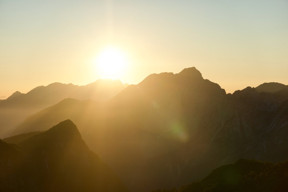 ExploringSlo's tweet image. NEW 5-DAY HUT-TO-HUT TREK IN THE JULIAN ALPS: exploringslovenia.com/tours/hut-to-h…