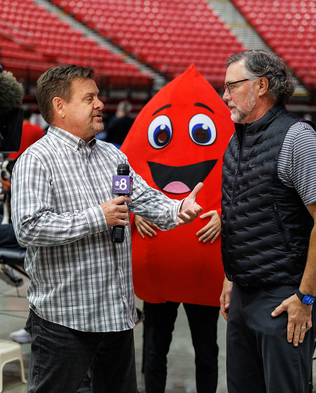 SoCal_RedCross's tweet image. We’re still feeling the excitement! Huge thanks to @SDSU, @GoAztecs, @CBS8, Chopper the Biker Dog &amp;amp; every amazing donor who made the 9th Annual Aztecs for Life Blood Drive a success! 🩸 344 units = hundreds of lives saved. ❤️🖤 #AztecsForLife #GiveBloodSaveLives