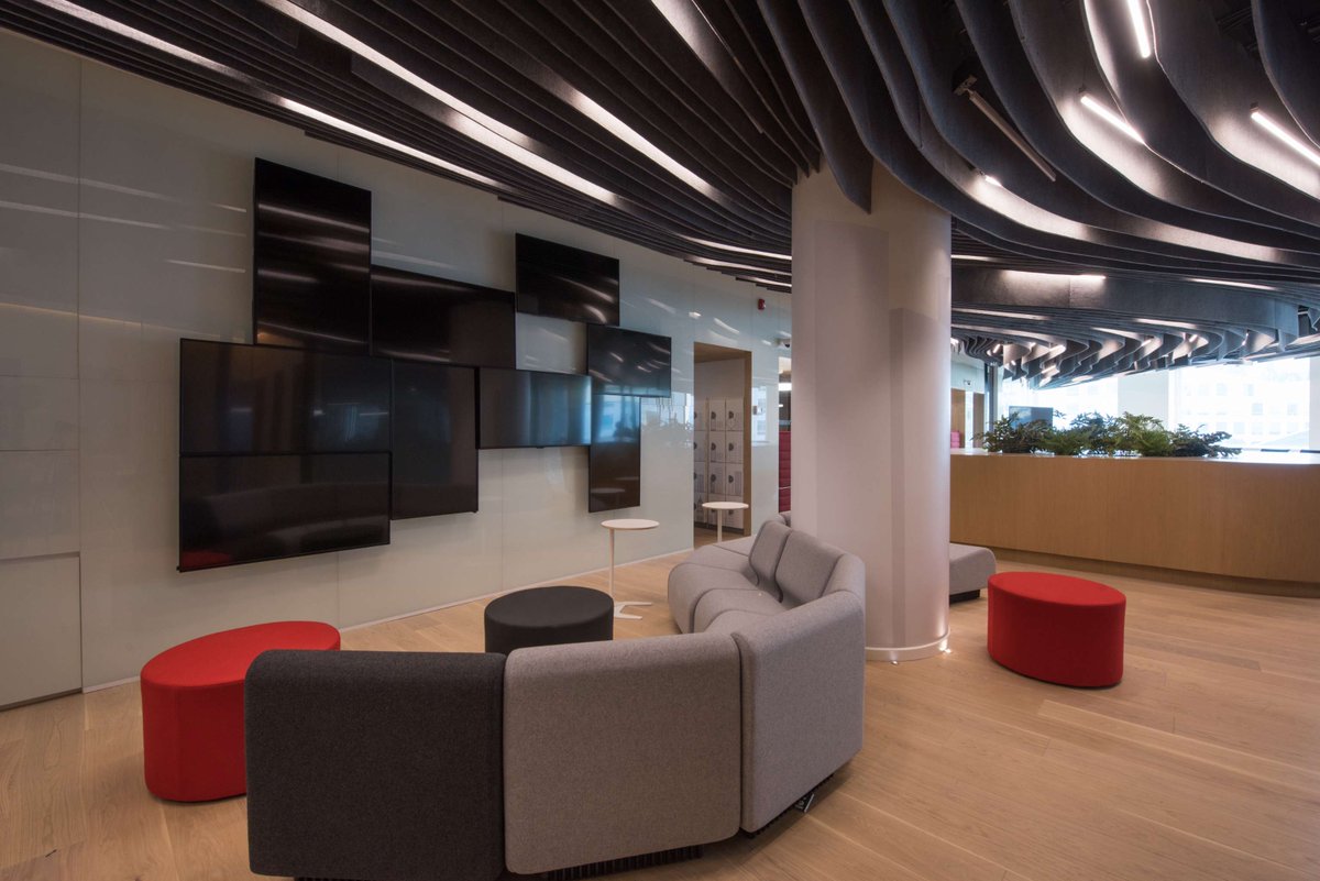 workplus_MX's tweet image. Cushman &amp;amp; Wakefield cuenta con espacios bien distribuidos que ofrecen comodidad, conexión y fluidez, logrando una eficiencia laboral integral.