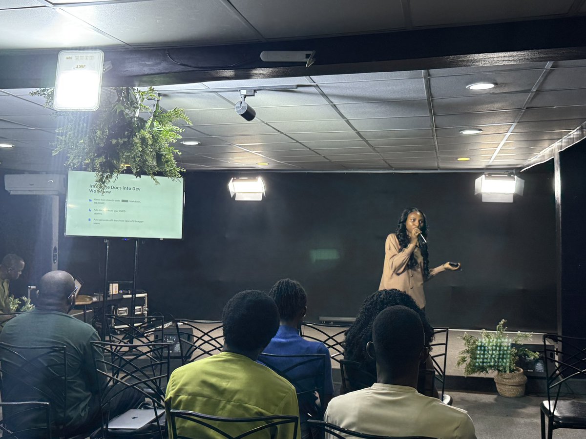 tech_divaa's tweet image. Spoke at Write the Docs Nigeria Summit about building a sustainable documentation culture in API teams.
Key idea: Treat docs like code; automate builds, make contributing easy, and keep users at the center.
Thanks to the organizers + everyone who joined! 💛
#WriteTheDocs #APIDocs