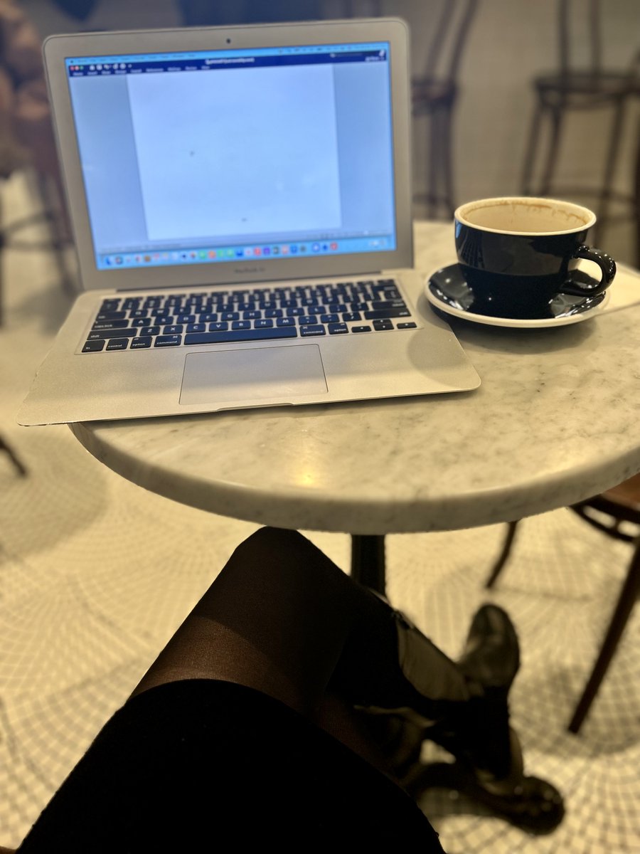 isberryauthor's tweet image. Spy novel + halva latte. #spy #spynovel @AtriaMysteryBus