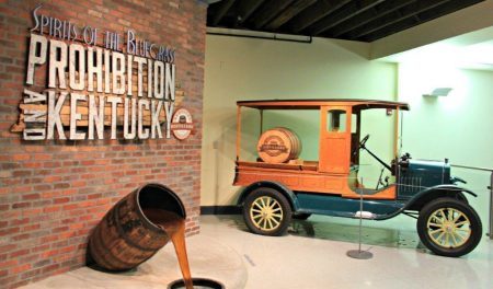 CompassandFork's tweet image. The Best of Louisville Complete with Baseball, Bourbon and more! @gotolouisville  bit.ly/2s8CDuB #gotolouisville  #travel #kentucky