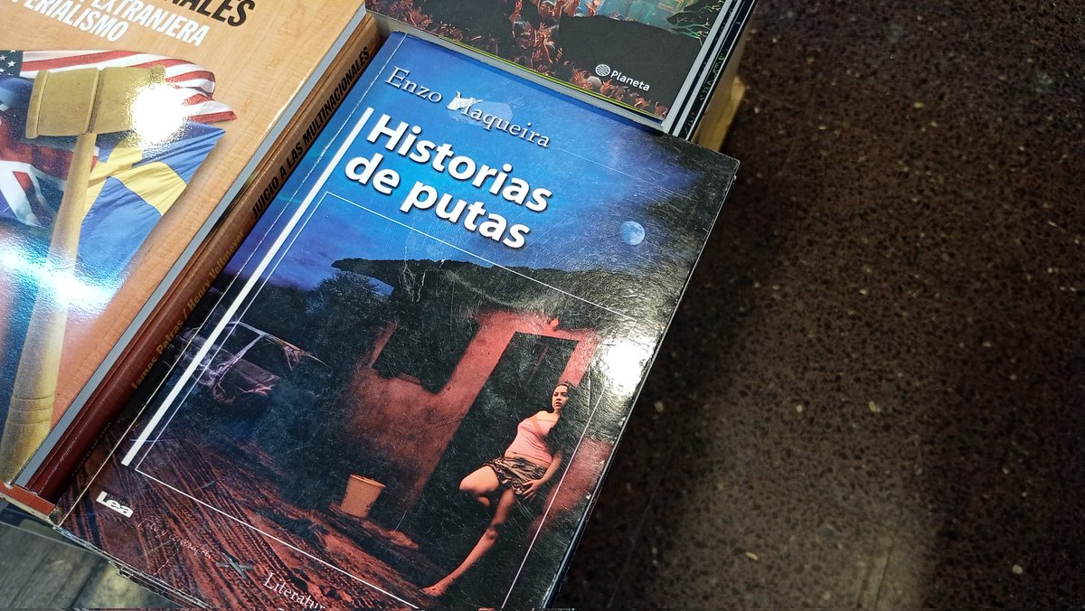 Gran abrazo, <a href="/DonCoire/">Héctor Coire</a>