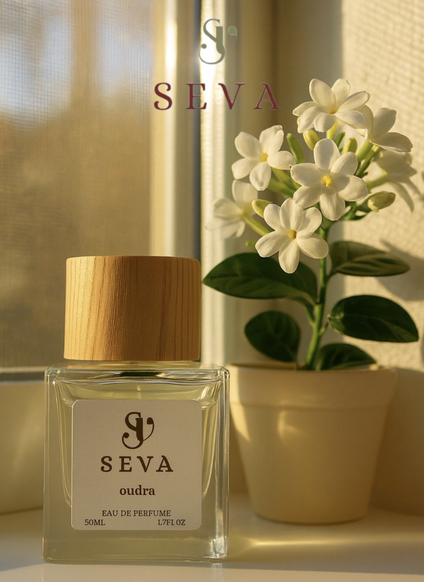 ✨Oudra✨
عطـر يعكس رُقي التفاصيل وجمال الحضور🤍

للطلب عبر الموقع الإلكتروني:
#سيڤا_للعطور| sevaksa.com