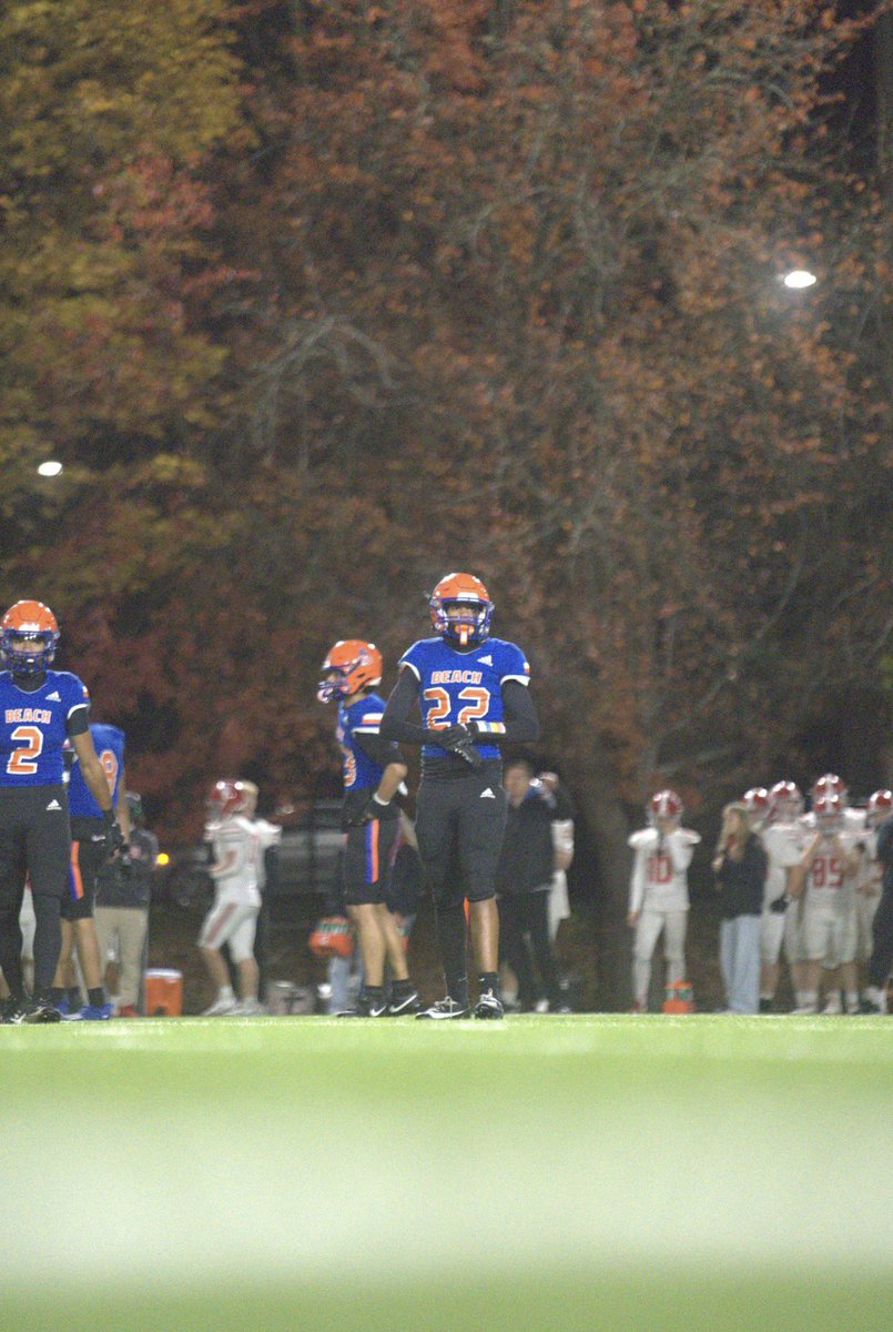 Great Senior Season!!
2nd-Team All Metro OLB🏆

58 Total Tackles
2 Fumble Recovery’s 
15 TFLs
4 Sacks
<a href="/coreysampson04/">corey sampson</a> <a href="/Coach_MackJr/">Charles McFarland Jr</a> <a href="/coach_csanders/">Courtney Sanders</a> <a href="/BrandonHuffman/">Brandon Huffman</a> <a href="/PrepRedzone/">Prep Redzone 🏈</a> <a href="/CoachDre206/">Coach Dre</a> 
hudl.com/v/2T5khL
hudl.com/v/2TDuEr