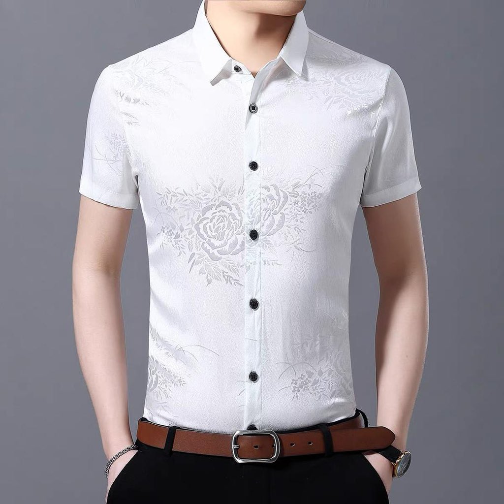 Mustaphakhairah's tweet image. Button shirt 
N13,000
Nationwide delivery