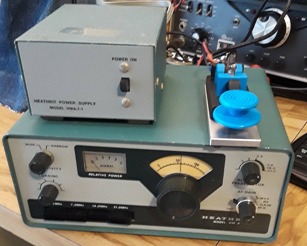 N4JAW's tweet photo. Due to weather I made a 40 - 10 Meter #EFHW with Walt #NE4TN #QRP #TennTennas #UNUN specifically for portable use with my #Heathkit #HW8 and got a #HWA7 Power Supply for QTH from one of the BEST Brick & Mortar Ham Radio Stores #R&Lelectronics https://t.co/RiBAJee2NP