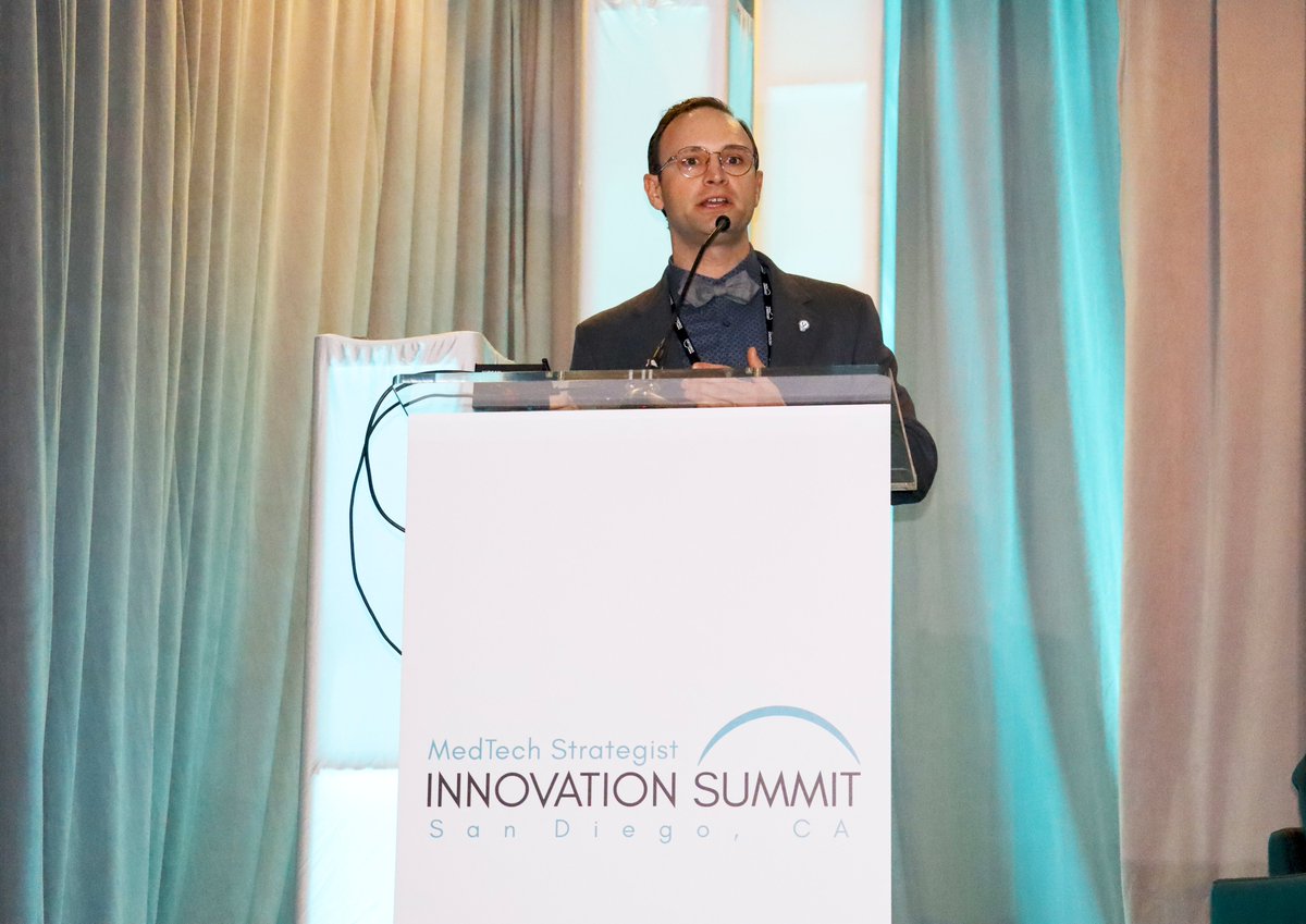 MedTechStrat's tweet image. Now presenting at #InnovationSanDiego: Entirety Biomedical with CEO and Co-Founder Jake Edick. Entirety Biomedical is redefining #orthopedic fixation with its Curasorb absorbable metal technology, offering titanium-like strength that safely absorbs to restore bone and avoid