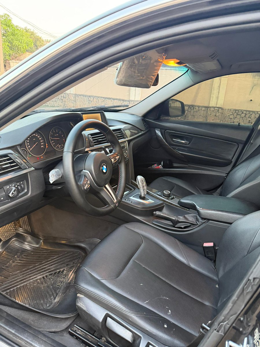 hareer_autos's tweet image. EXTREMELY CLEAN USED BMW F30 UPGRADED TO G30
PRICE 16.5M
LOCATION KADUNA
CALL 07045254506