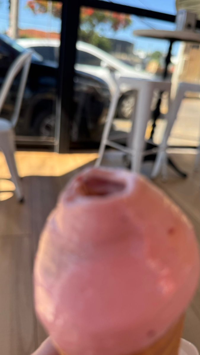 _El1j4h's tweet image. Calor danado bicho