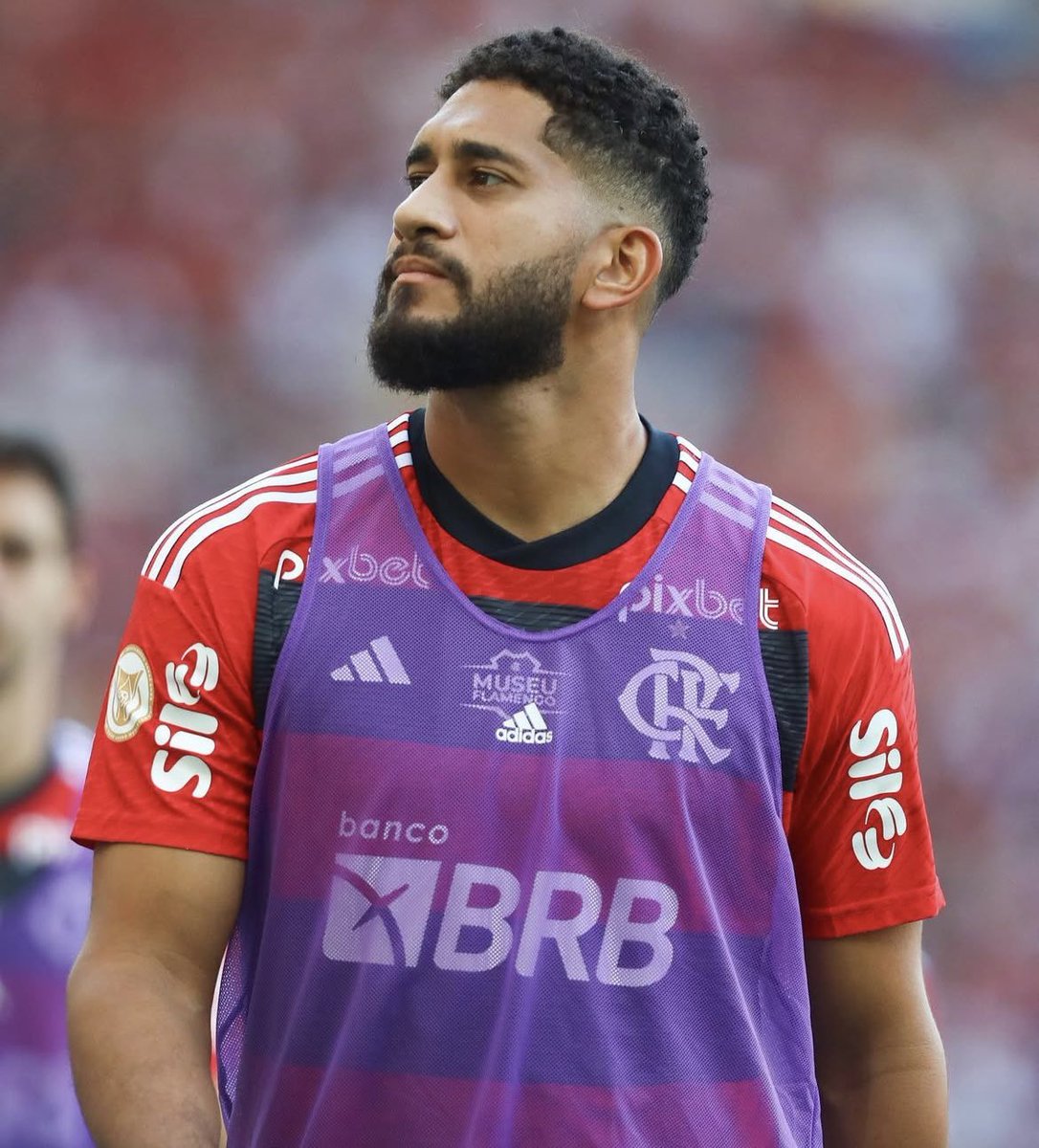 transf24hrs's tweet image. São Bernardo encaminha contratação do zagueiro Pablo, afastado do Flamengo. 

O contrato inicialmente será válido para disputa do Campeonato Paulista.

📰| Bruno Andrade e @andrehernan (ESPN)