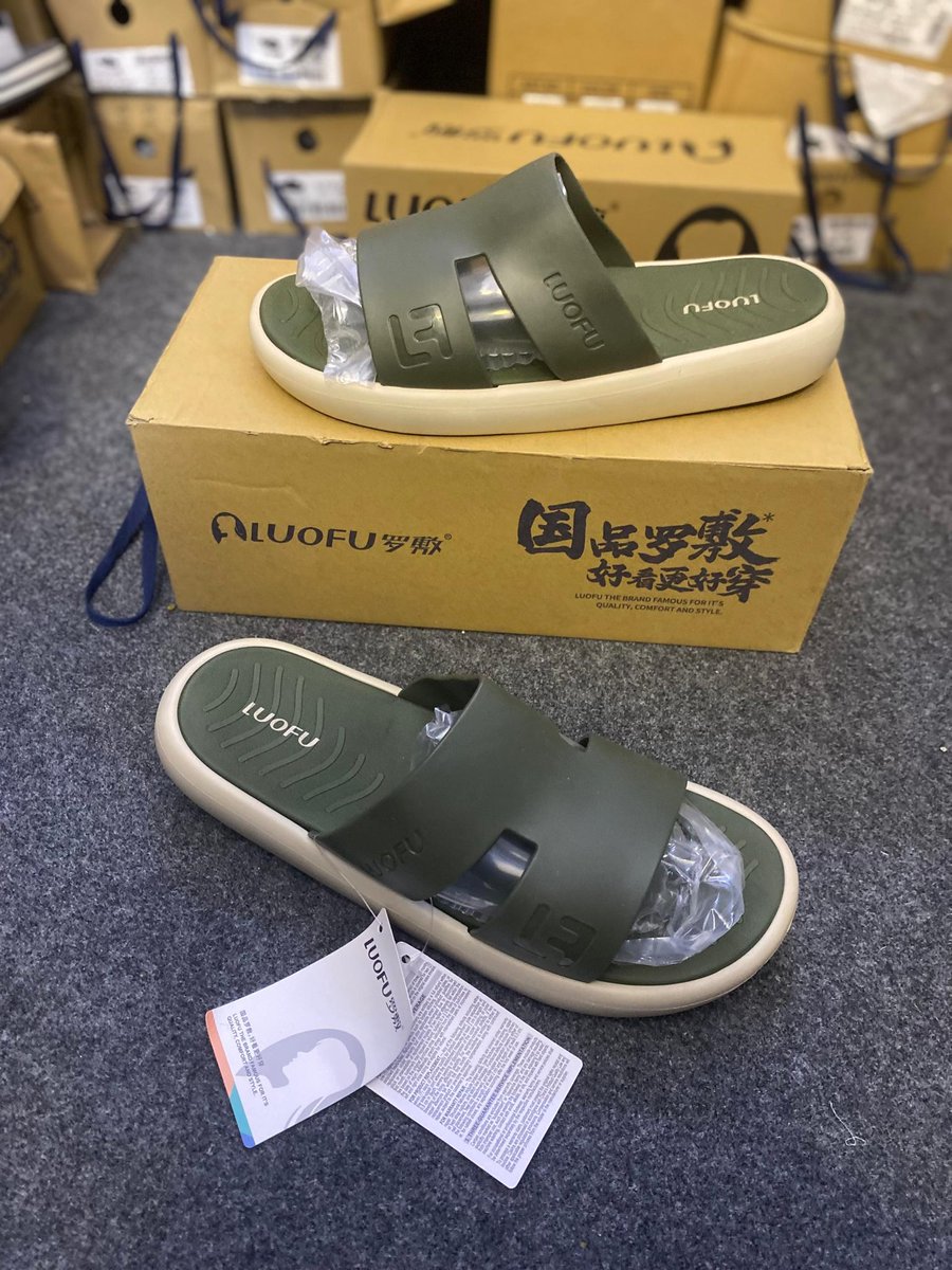 Adam_breezy01's tweet image. New Arrival ~ Luofu 🛍️

Price ~ 18,500

Available in size 40——45 

📍Kano (Delivery Nationwide)