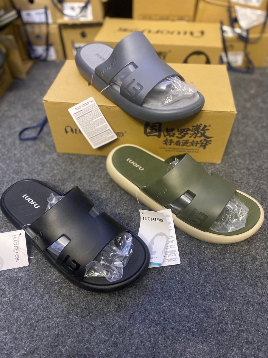 Adam_breezy01's tweet image. New Arrival ~ Luofu 🛍️

Price ~ 18,500

Available in size 40——45 

📍Kano (Delivery Nationwide)