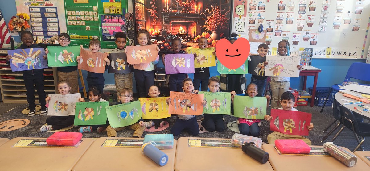 After listening to The Positivity Project song “I Have a Gratitude Attitude,” Mrs. Brink’s class created festive Thanksgiving placemats featuring the phrase “I have a GRATITUDE ATTITUDE!” 🍁🦃💚 Nice job, kindergarteners! 👏🐾 

#PositivityInAction