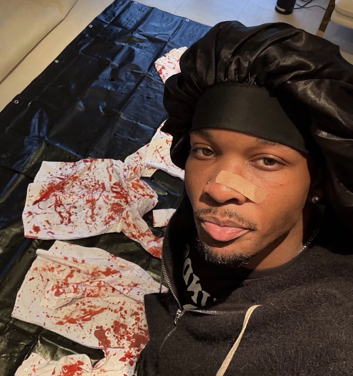 Baxcashsol's tweet image. (11/18/25) D4vd is considered a suspect in the death investigation of 15-year-old Celeste Rivas, whose body was found inside an impounded Tesla in September, a source with knowledge of the investigation told Eyewitness News on Tuesday. The singer is reportedly not cooperating…