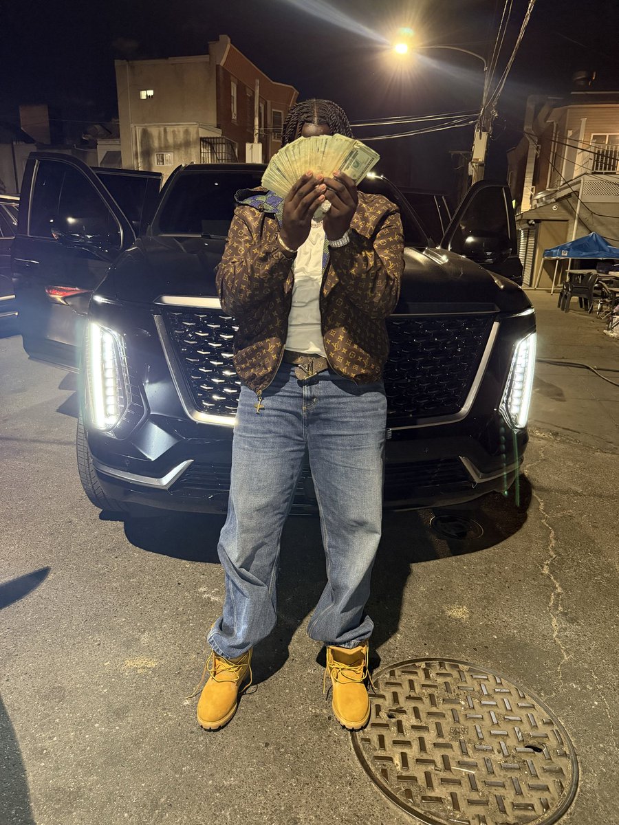 Young shinnerrr BODY FULL OF DIAMONDS 🫠
