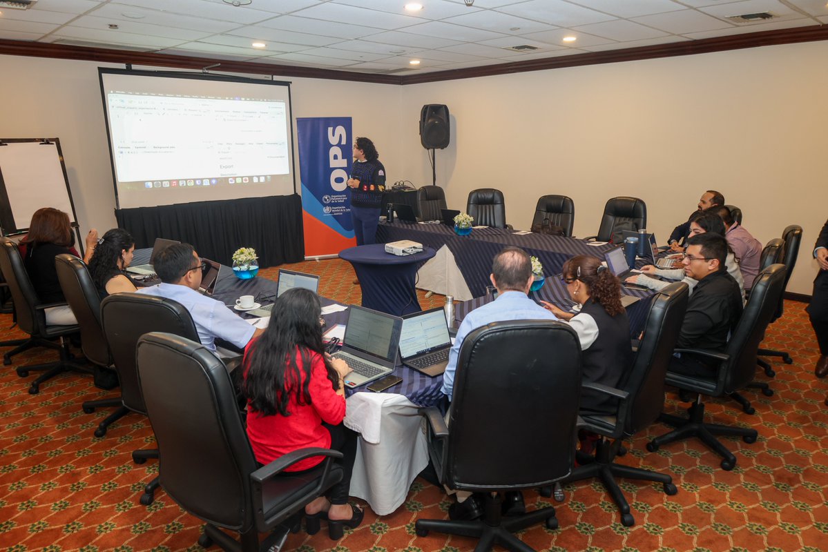 OPSGuate's tweet image. Guatemala refuerza sus capacidades para emergencias de salud pública.

La OPS/OMS desarrolló entrenamiento en Software R para fortalecer el análisis de datos y la vigilancia epidemiológica del MSPAS.

🔗 Detalles: paho.org/es/noticias/20…
#SoftwareR