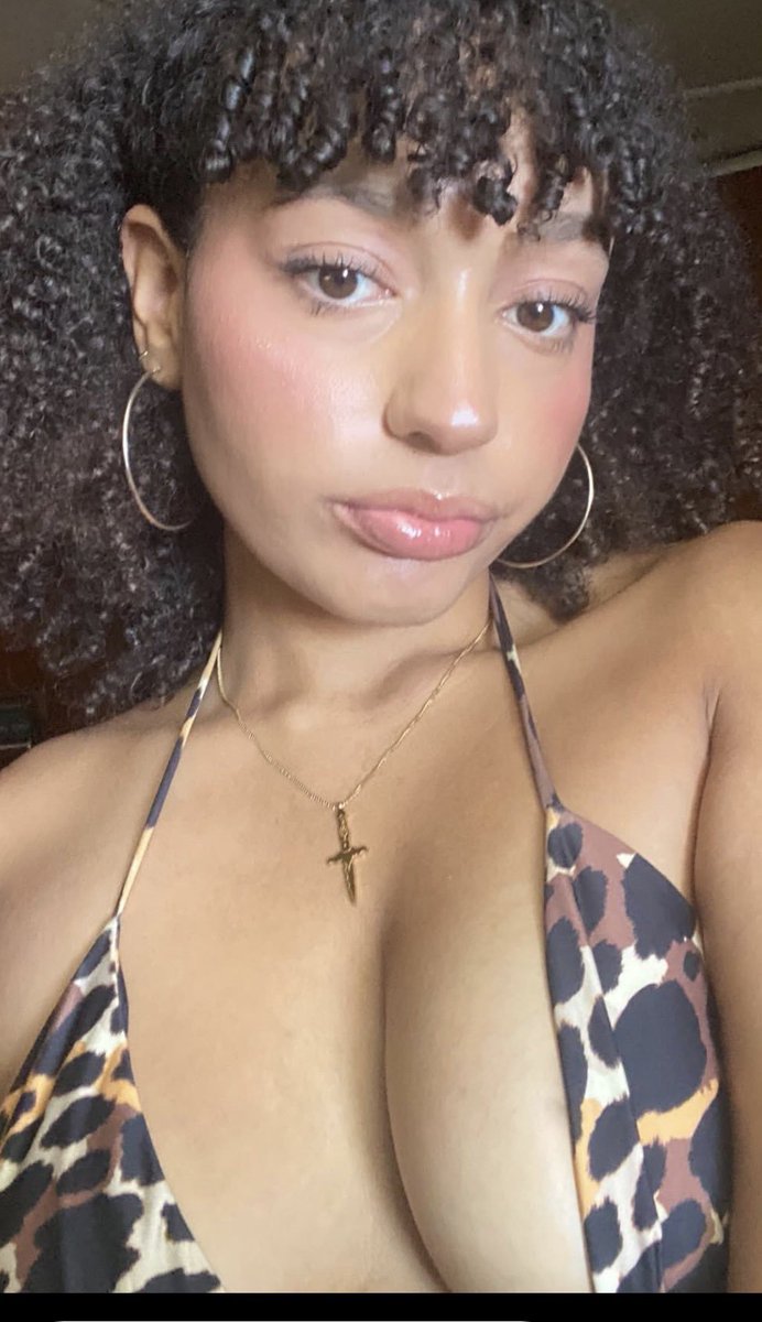SlutPick's tweet photo. Time for more submissions    
This is Stella, 24
#horny #nsfw #wankchat #cocktribute #wanktribute #rate
Please send tributes, submitters are waiting :) https://t.co/c1UGuEyNZr