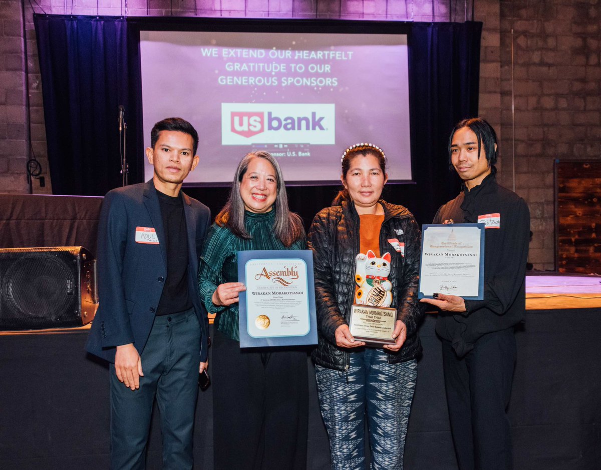 APISmallBizCollaborative tweet media