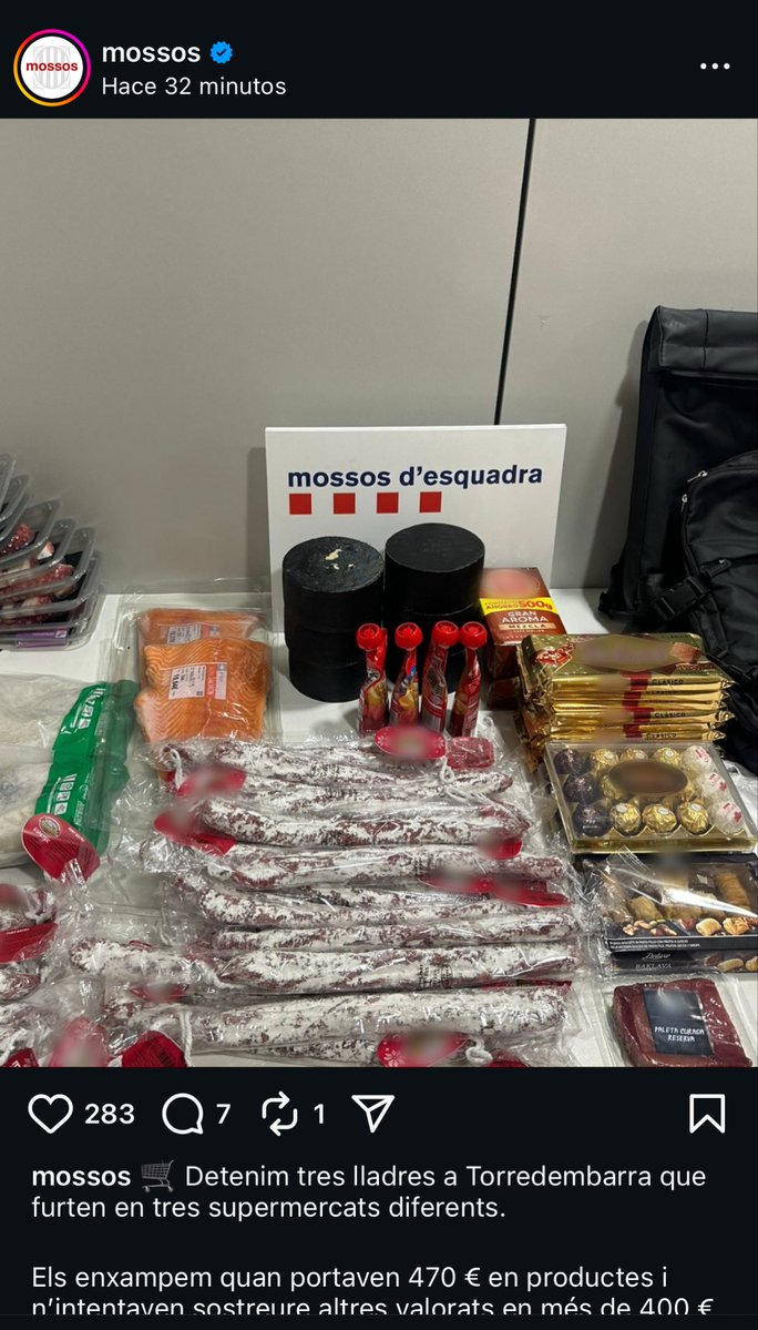 Geisel_Z's tweet image. Proliferan los robos de comida.
Las familias no podemos ni comprar cualquier producto que no sea para la comida diaria.
Cualquier “capricho” (derecho) a comer turrón, fuet o un trozo de chocolate, nos es imposible. Aún trabajando. IMPOSIBLE.
Estamos solos.