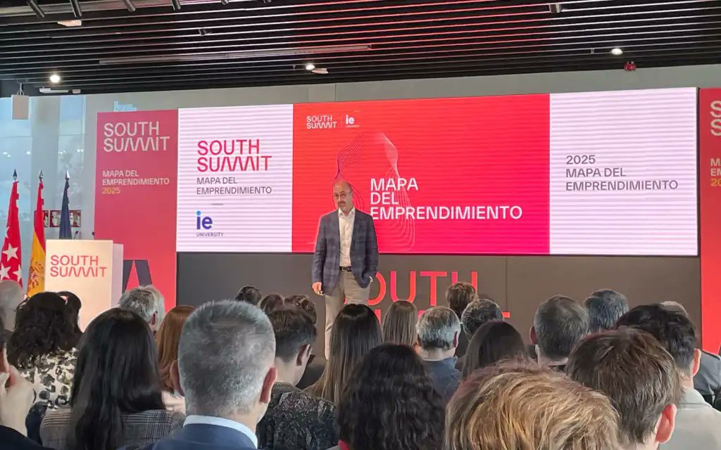 España solo registra un 17,5% de mujeres emprendedoras frente al 25% global. La caída frente a 2024 es una señal clara de que si no impulsamos perfiles técnicos, financiación y oportunidades reales, el ecosistema perderá competitividad. 
Lo analizamos aquí
bit.ly/3LWOzK1