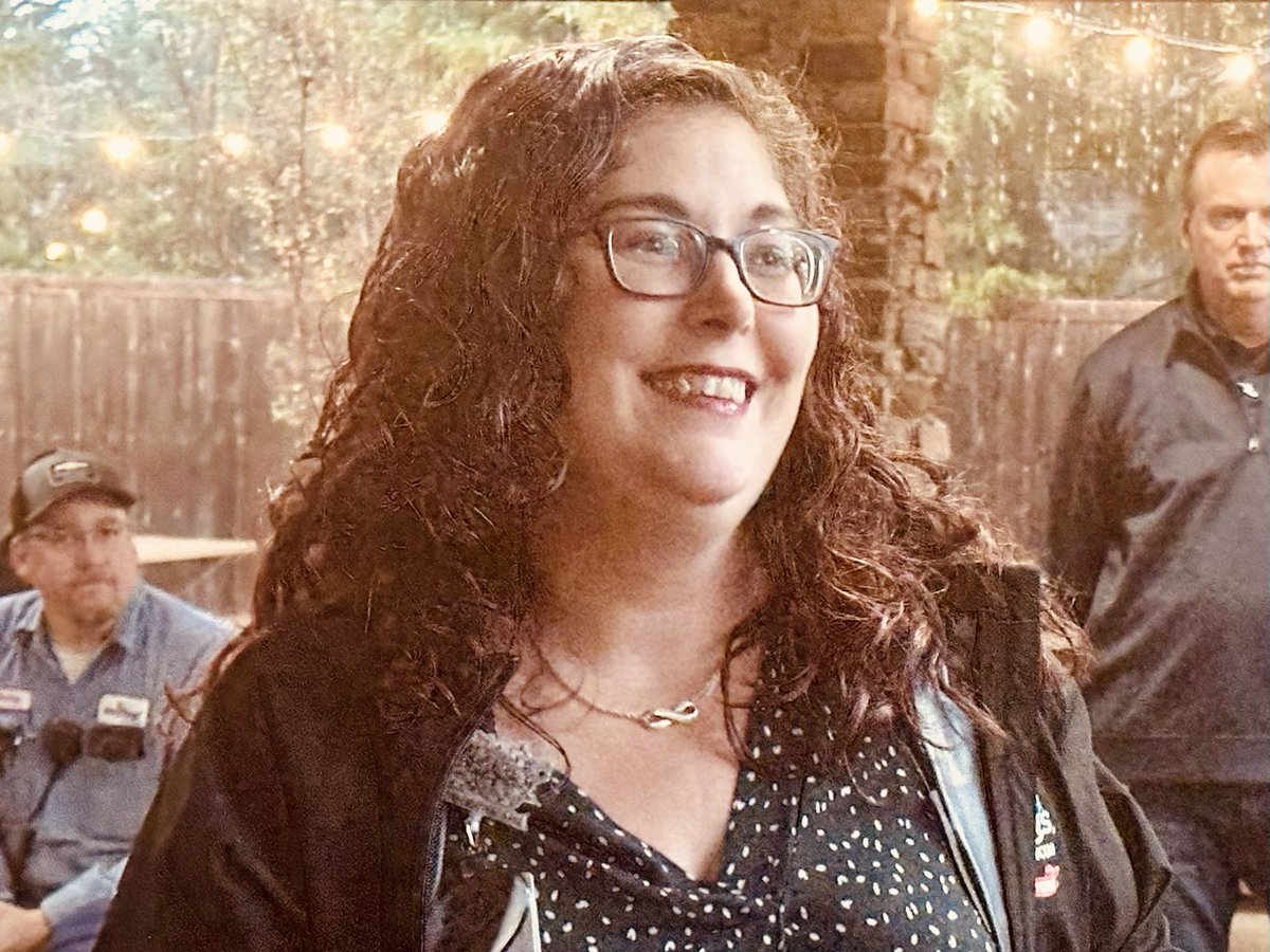 Even in the rain, we celebrate those who make the fun happen. Today at our years of service ceremony for our team our recognized those who celebrated from 3 to 25 years of service with gifts. And we all celebrated with an early Thanksgiving meal. Thank you! #sixflagsovertexas