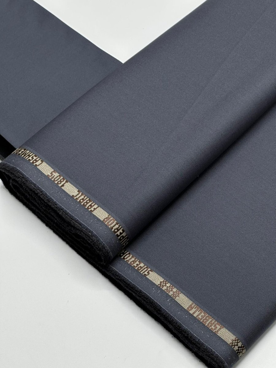 ummahomeoftrad's tweet image. ✨ISABELLA ✨
{CASHMERE WOOL 180&apos;s}

12,000 Per Yard 🛍️